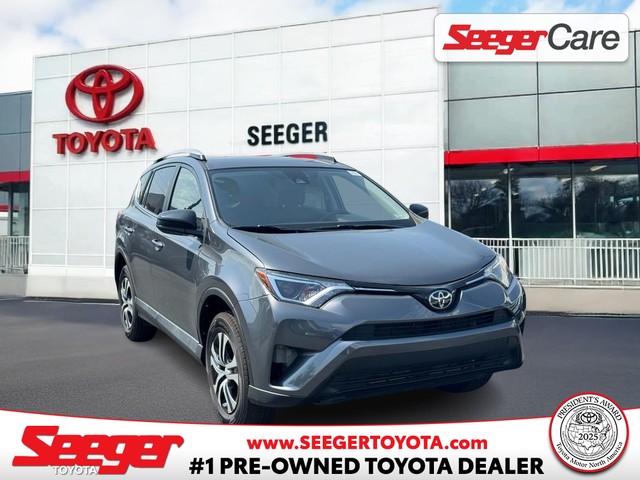 St. Louis MO 2017 Toyota RAV4 more details - toyota rav4