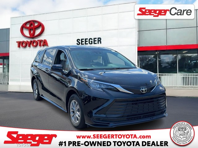 St. Louis MO 2026 Toyota Sienna more details - toyota sienna
