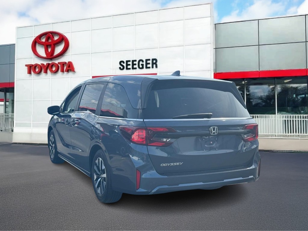 Honda Odyssey Vehicle Full-screen Gallery Image 06