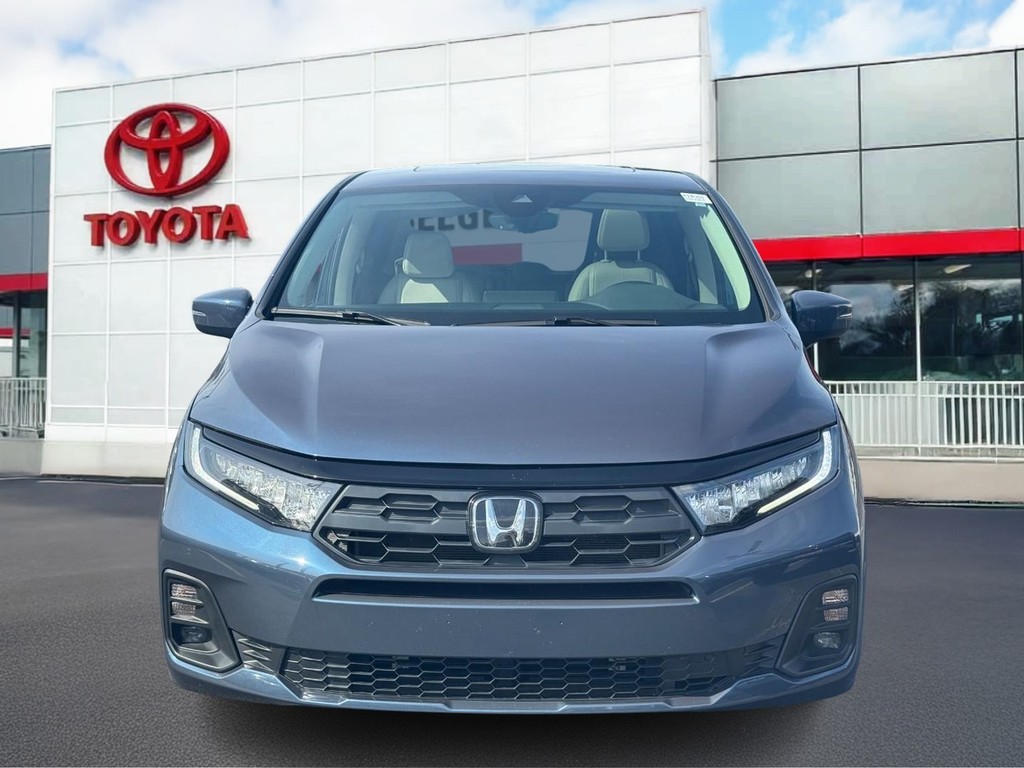 Honda Odyssey Vehicle Full-screen Gallery Image 09