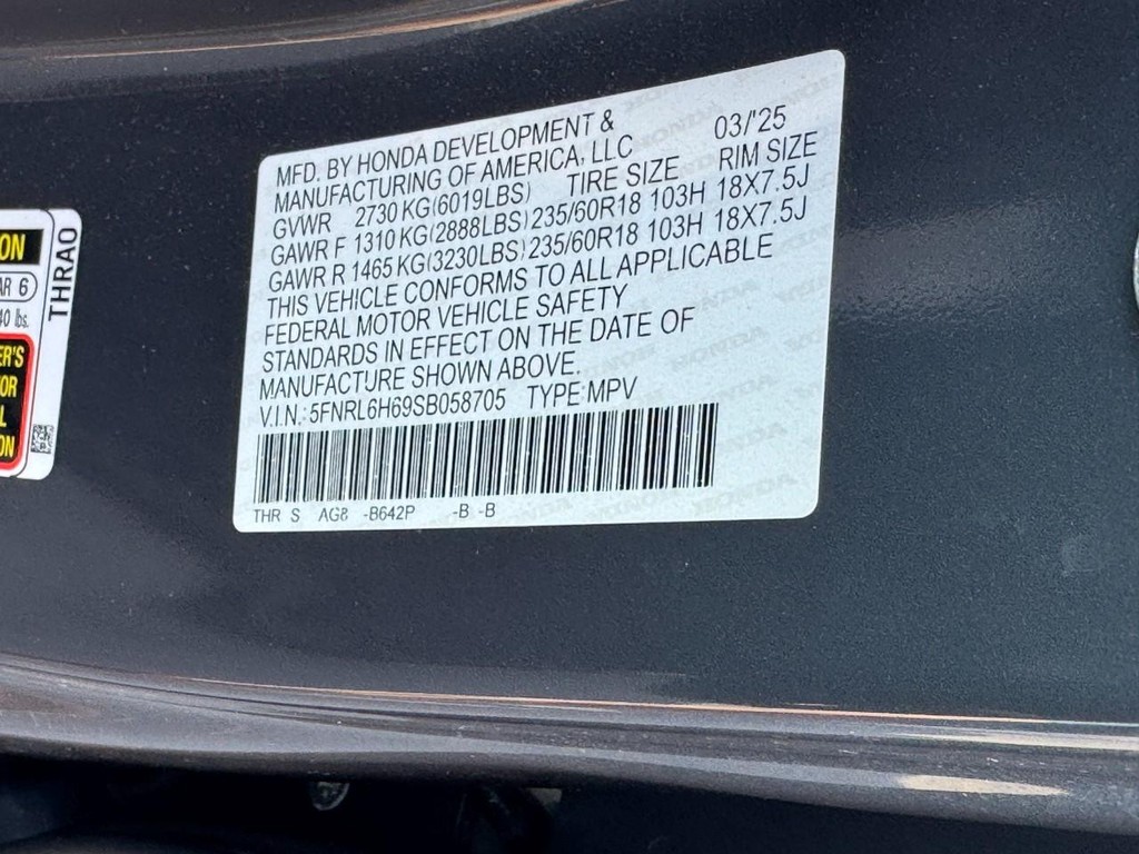 Honda Odyssey Vehicle Full-screen Gallery Image 24