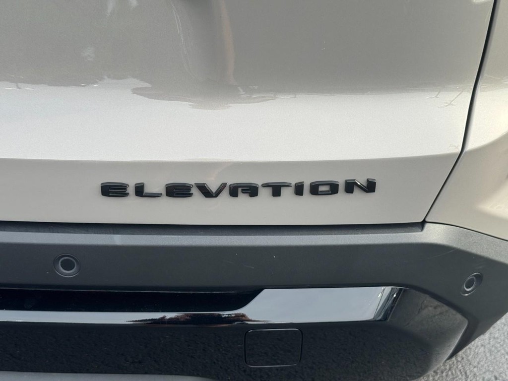 GMC Terrain Vehicle Full-screen Gallery Image 04