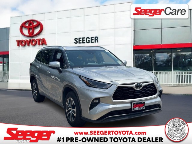 St. Louis MO 2025 Toyota Highlander more details - toyota highlander