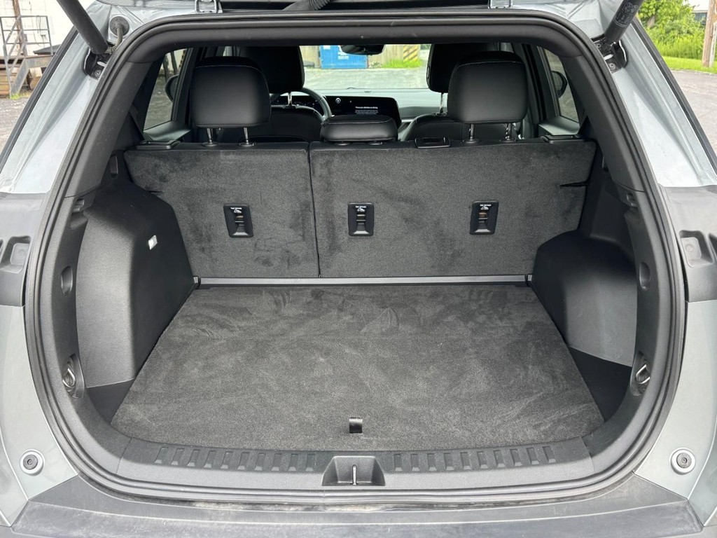 Chevrolet Equinox Vehicle Full-screen Gallery Image 05