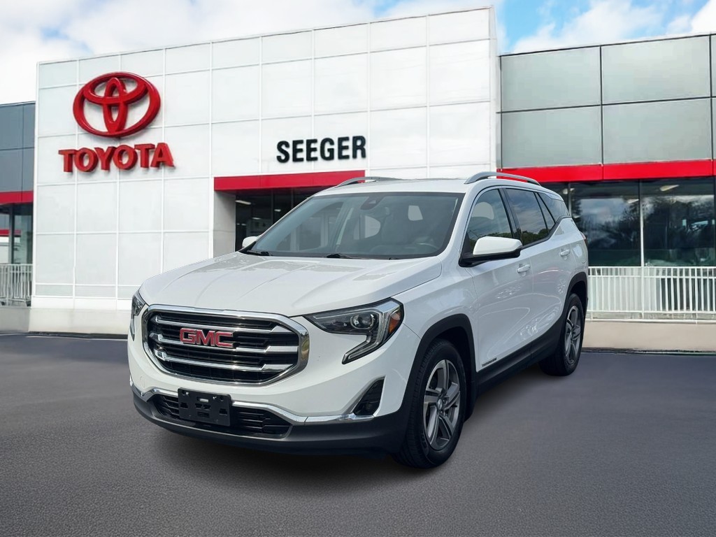GMC Terrain Vehicle Full-screen Gallery Image 08