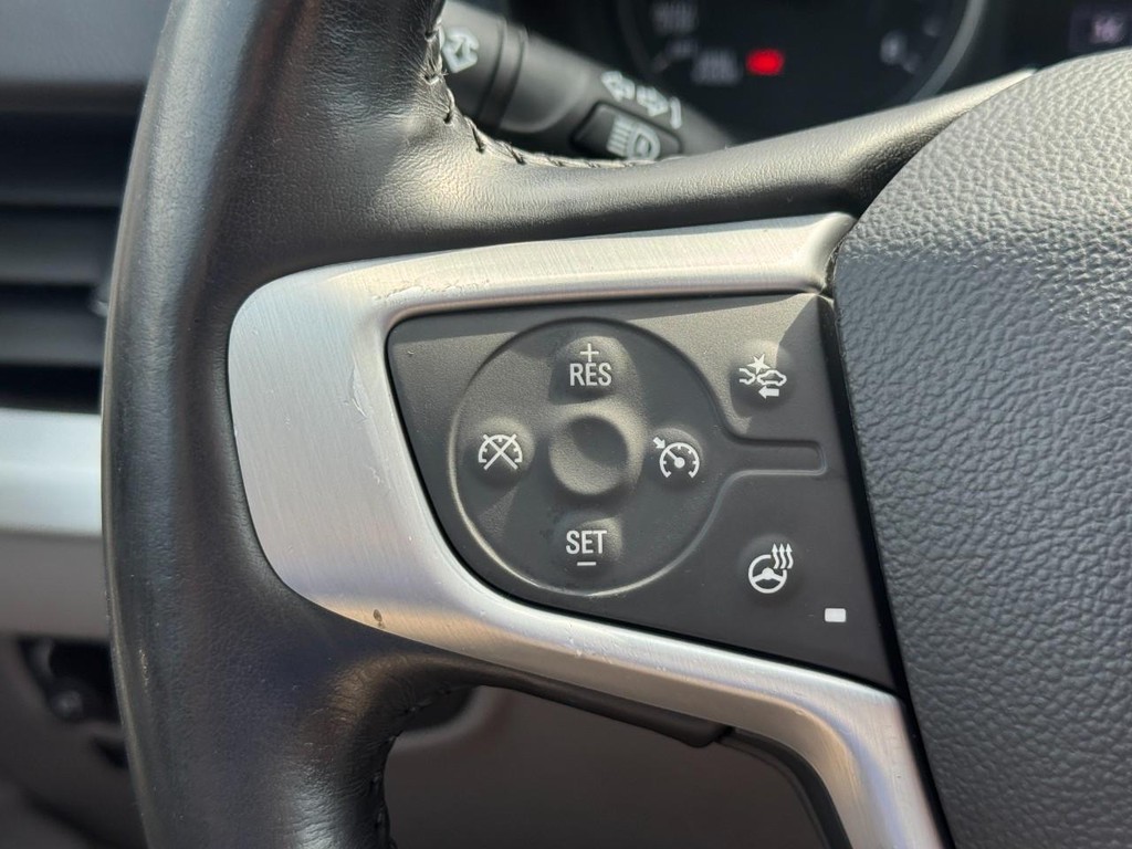 GMC Terrain Vehicle Full-screen Gallery Image 20