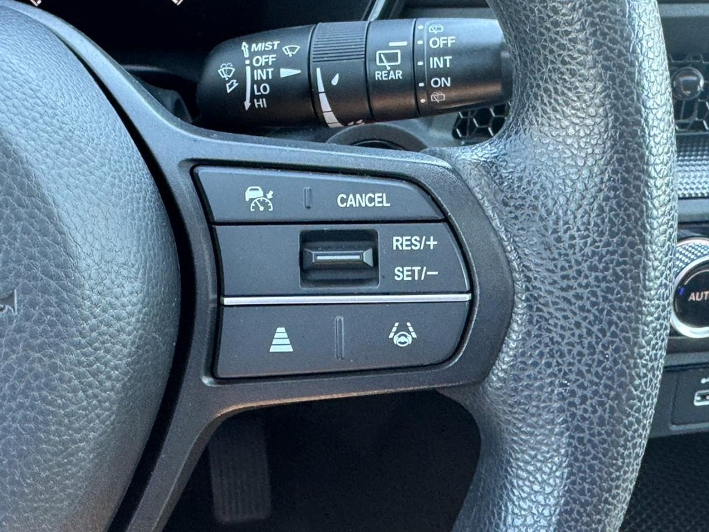 Honda. CR-V Vehicle Full-screen Gallery Image 20