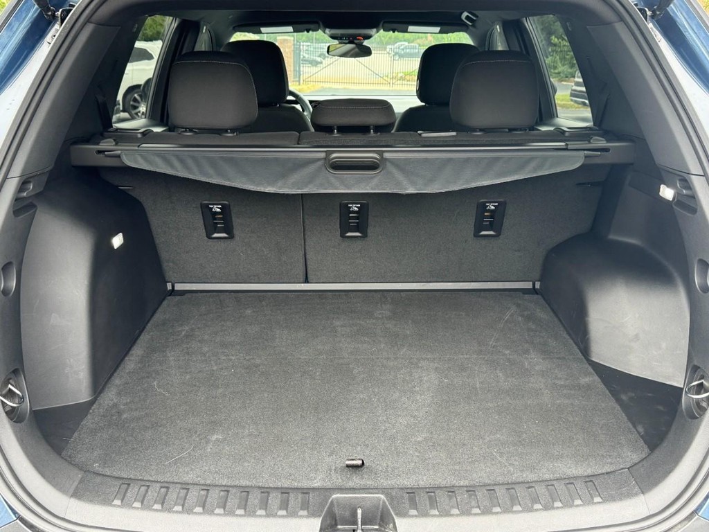 Chevrolet Equinox Vehicle Full-screen Gallery Image 05