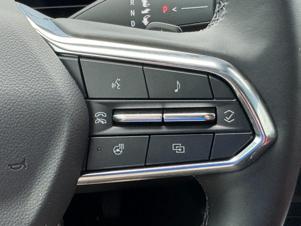 Chevrolet Equinox Vehicle Full-screen Gallery Image 20