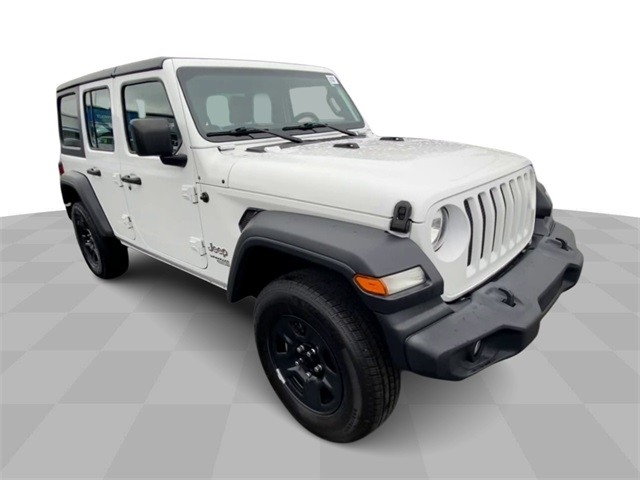 Used 2020 Jeep Wrangler Unlimited Sport with VIN 1C4HJXDG7LW234525 for sale in Creve Coeur, MO