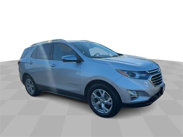 Used 2021 Chevrolet Equinox Premier with VIN 3GNAXNEV1MS162825 for sale in Creve Coeur, MO