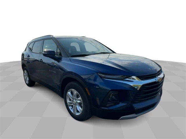 Used 2022 Chevrolet Blazer 2LT with VIN 3GNKBCR46NS210863 for sale in Creve Coeur, MO