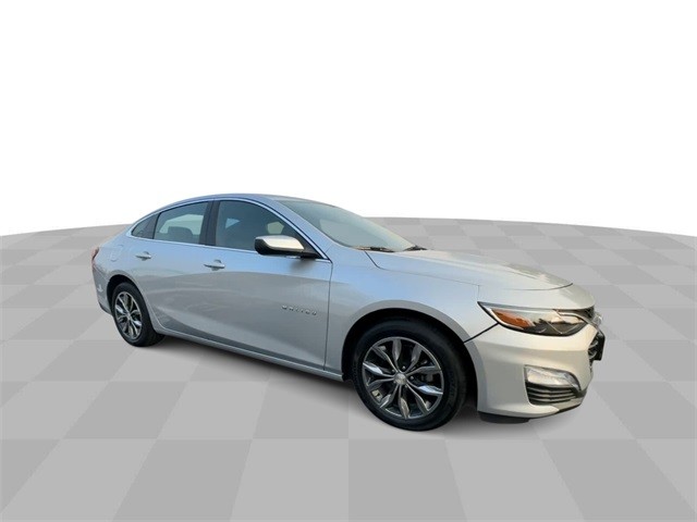 Used 2021 Chevrolet Malibu 1LT with VIN 1G1ZD5ST8MF068137 for sale in Creve Coeur, MO