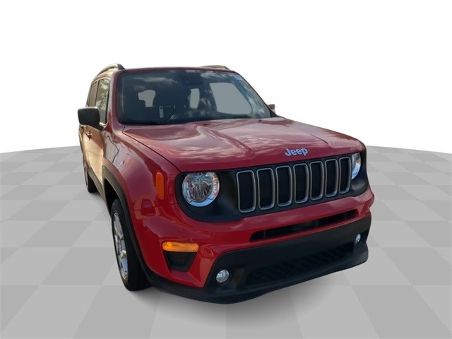 Used 2023 Jeep Renegade Latitude with VIN ZACNJDB1XPPP61233 for sale in Creve Coeur, MO