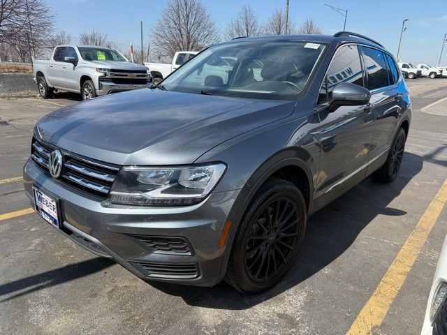 more details - volkswagen tiguan