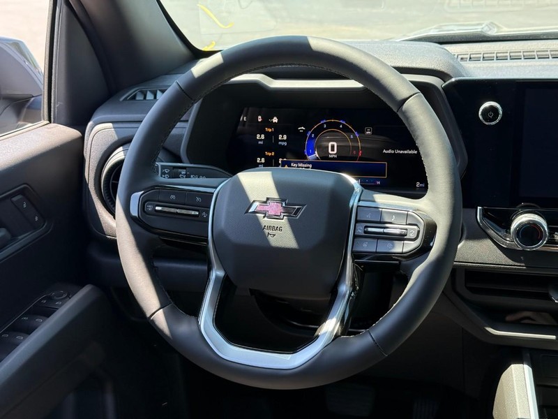 Chevrolet Colorado Vehicle Full-screen Gallery Image 7