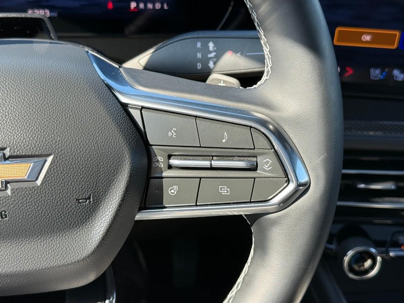 Chevrolet Traverse Vehicle Full-screen Gallery Image 16