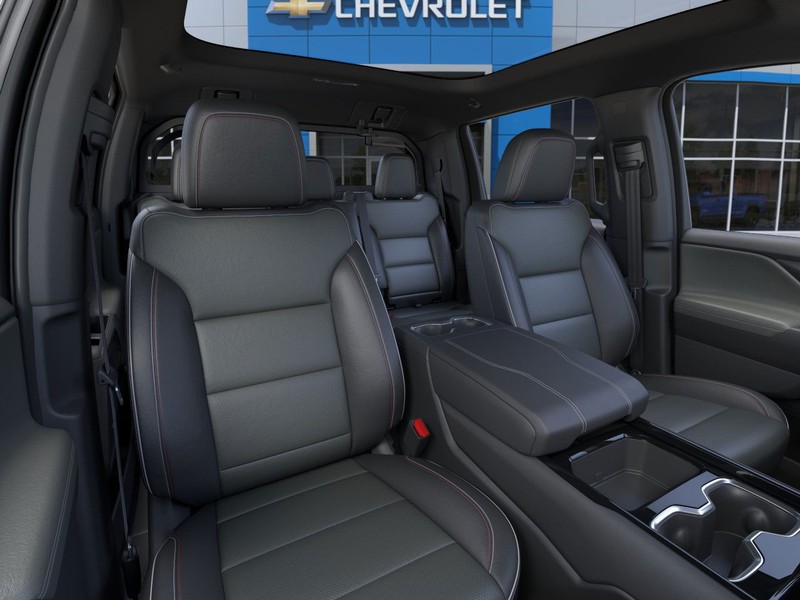 Chevrolet Silverado EV Vehicle Full-screen Gallery Image 16