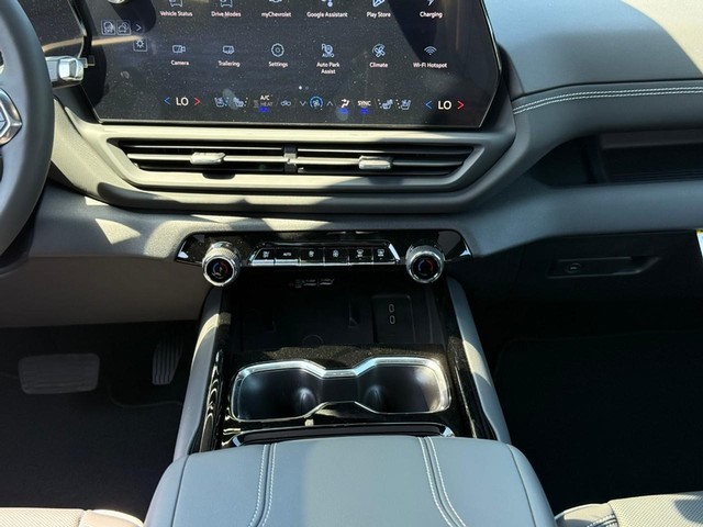 2026 Chevrolet Silverado EV LT - Photo 9
