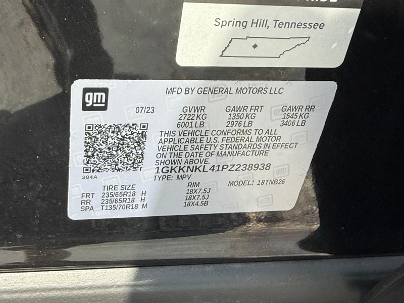 GMC Acadia Vehicle Full-screen Gallery Image 26