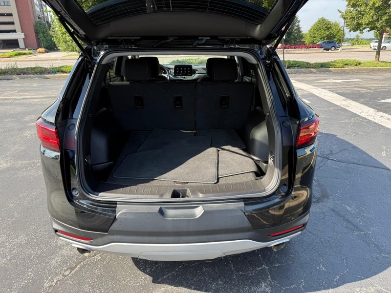 Chevrolet Blazer Vehicle Full-screen Gallery Image 5