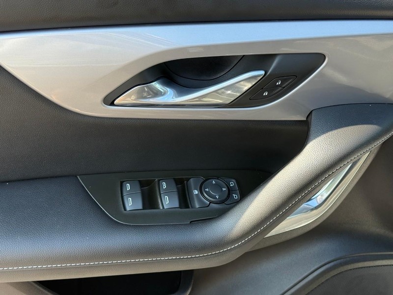 Chevrolet Blazer Vehicle Full-screen Gallery Image 16