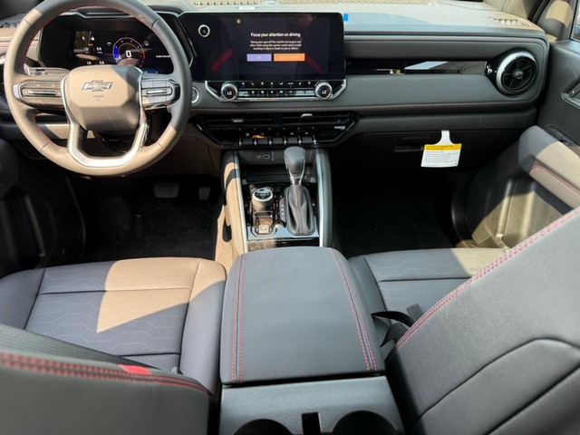 2026 Chevrolet Colorado Z71 - Photo 6