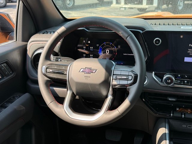 2026 Chevrolet Colorado Z71 - Photo 7