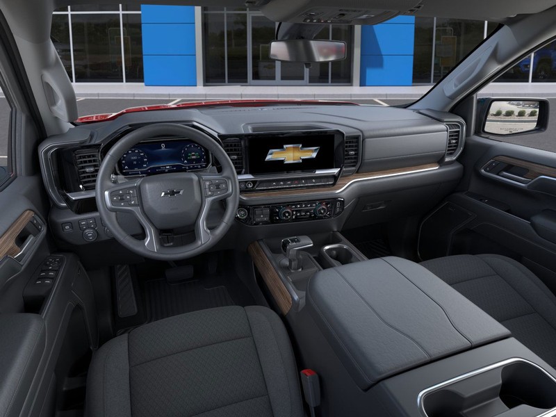 Chevrolet Silverado 1500 Vehicle Full-screen Gallery Image 15