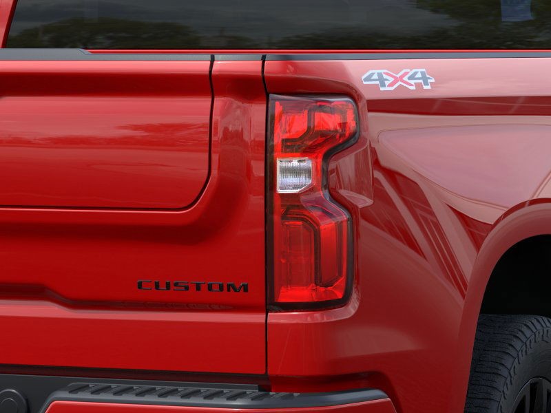 Chevrolet Silverado 1500 Vehicle Full-screen Gallery Image 11