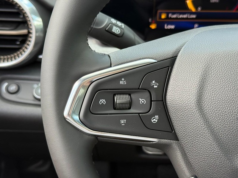 Chevrolet Trax Vehicle Full-screen Gallery Image 38