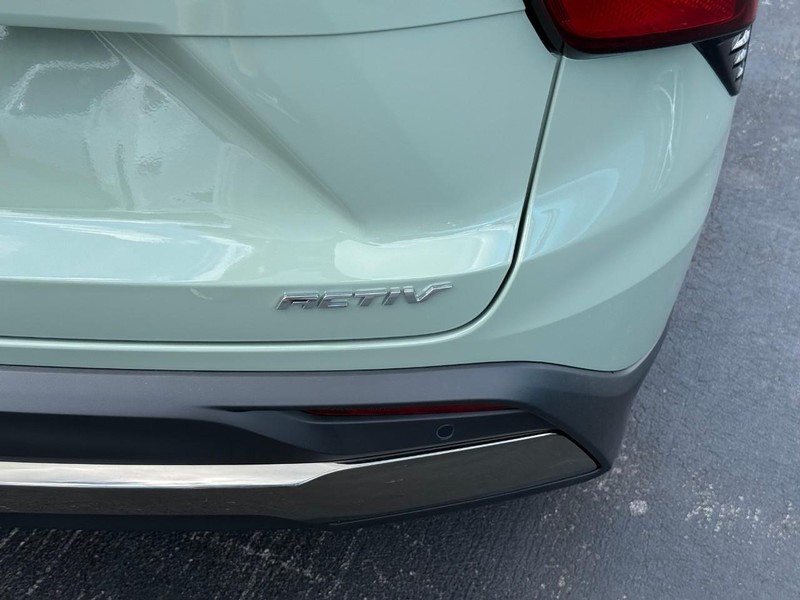 Chevrolet Trax Vehicle Full-screen Gallery Image 5