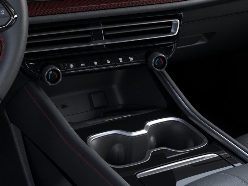 Chevrolet Traverse Vehicle Full-screen Gallery Image 23