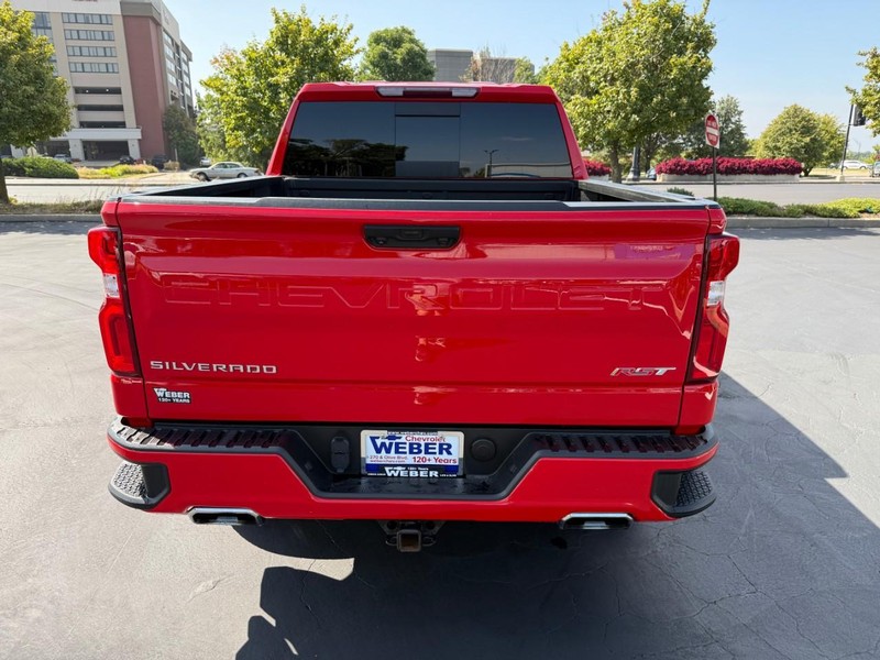 Chevrolet Silverado 1500 Vehicle Full-screen Gallery Image 7