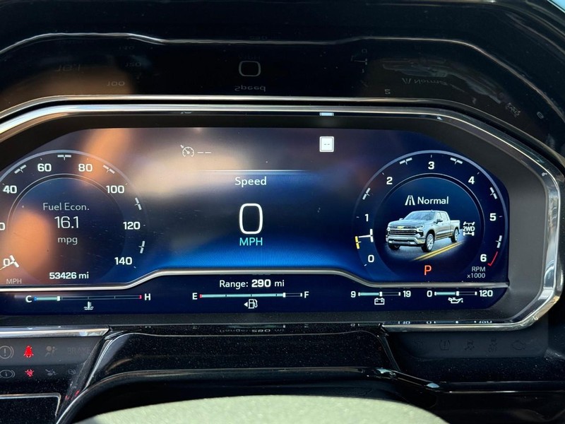 Chevrolet Silverado 1500 Vehicle Full-screen Gallery Image 23