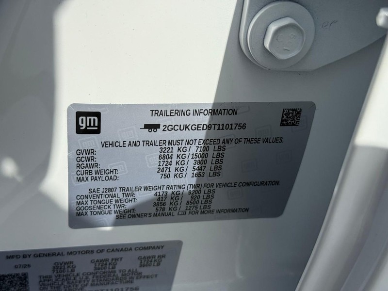 Chevrolet Silverado 1500 Vehicle Full-screen Gallery Image 18