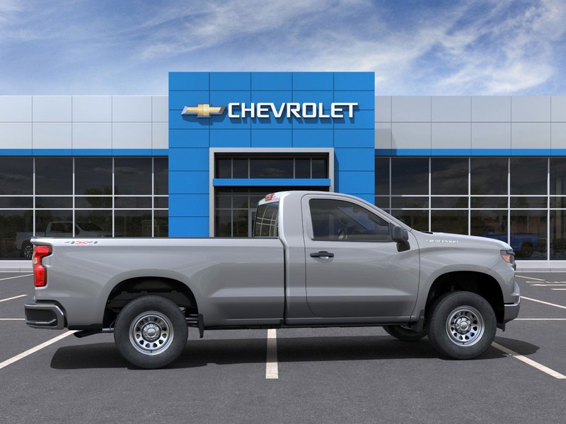 Chevrolet Silverado 1500 Vehicle Full-screen Gallery Image 5