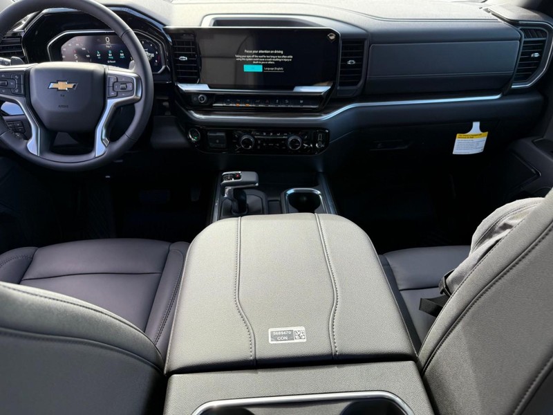 Chevrolet Silverado 1500 Vehicle Full-screen Gallery Image 6