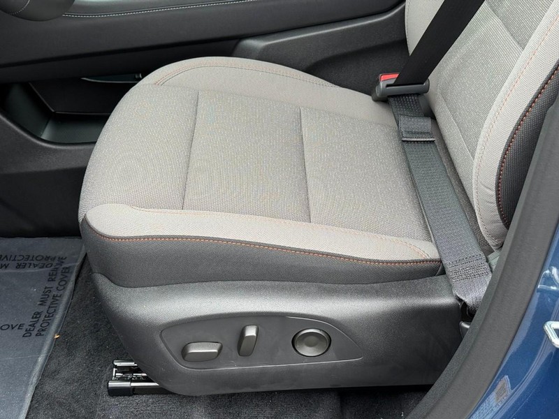 Chevrolet Traverse Vehicle Full-screen Gallery Image 12