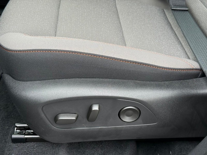 Chevrolet Traverse Vehicle Full-screen Gallery Image 13