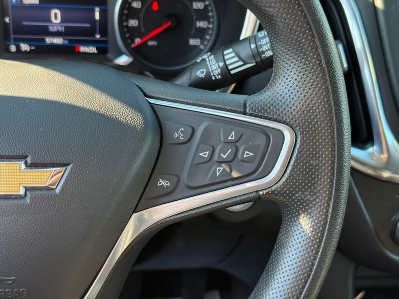 Chevrolet Equinox Vehicle Full-screen Gallery Image 20