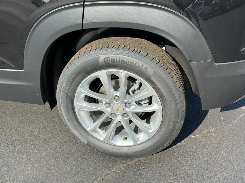 Chevrolet TrailBlazer Vehicle Full-screen Gallery Image 4