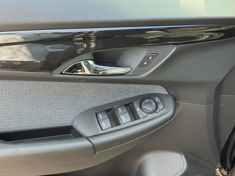 Chevrolet TrailBlazer Vehicle Full-screen Gallery Image 11