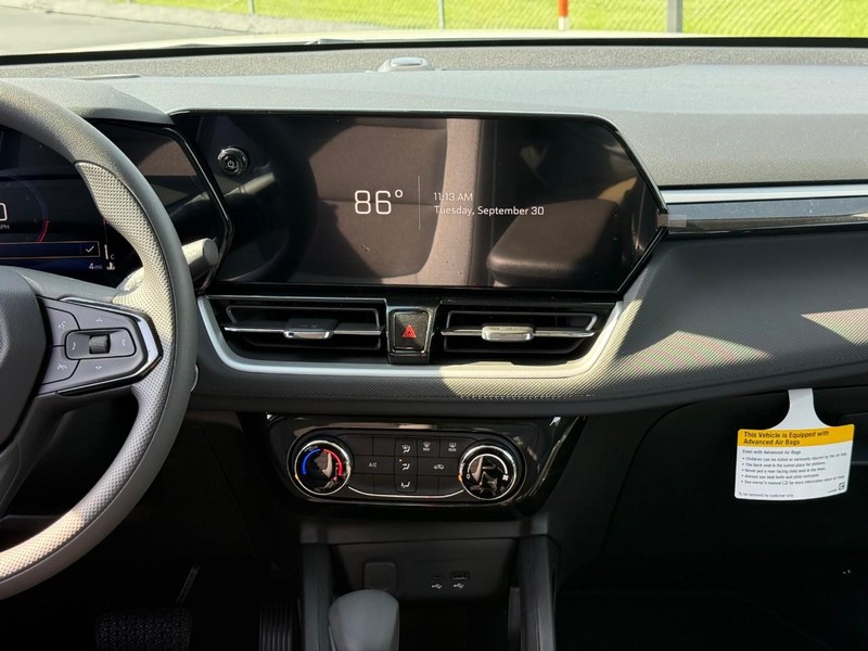 Chevrolet TrailBlazer Vehicle Full-screen Gallery Image 8