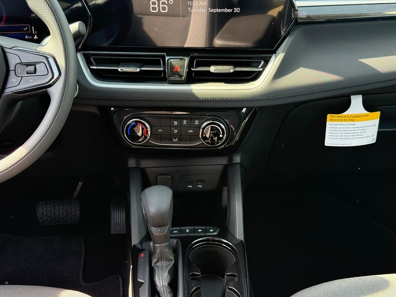 Chevrolet TrailBlazer Vehicle Full-screen Gallery Image 9