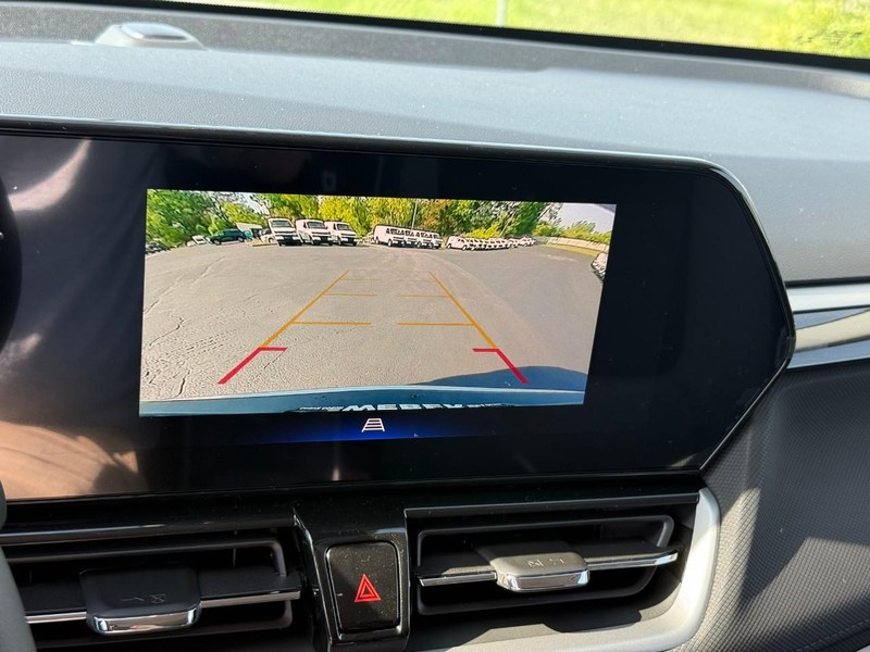 Chevrolet TrailBlazer Vehicle Full-screen Gallery Image 14