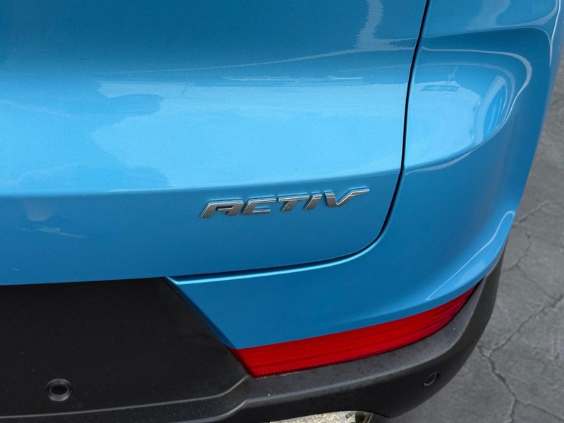 Chevrolet Trailblazer Vehicle Full-screen Gallery Image 5