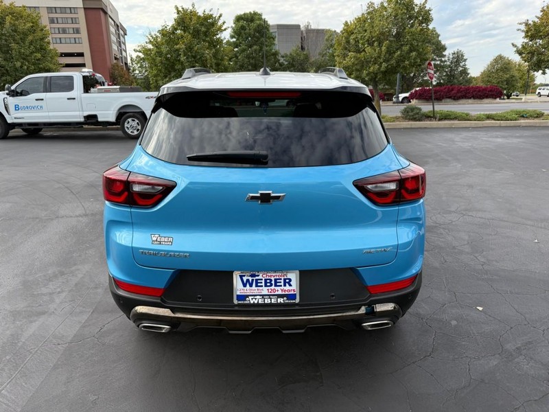 Chevrolet Trailblazer Vehicle Full-screen Gallery Image 7