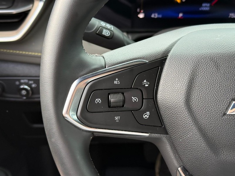 Chevrolet Trailblazer Vehicle Full-screen Gallery Image 19