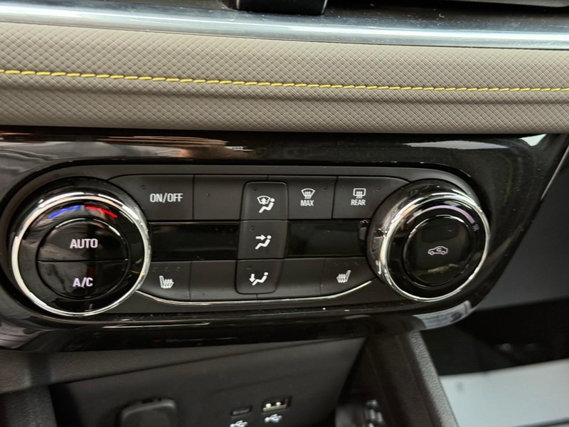 Chevrolet Trailblazer Vehicle Full-screen Gallery Image 22